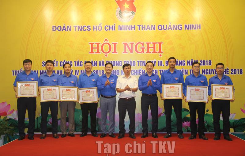 Đoàn TN trường ĐH Công nghiệp Quảng Ninh đạt thành tích xuất sắc trong chiến dịch tình nguyện hè năm 2018