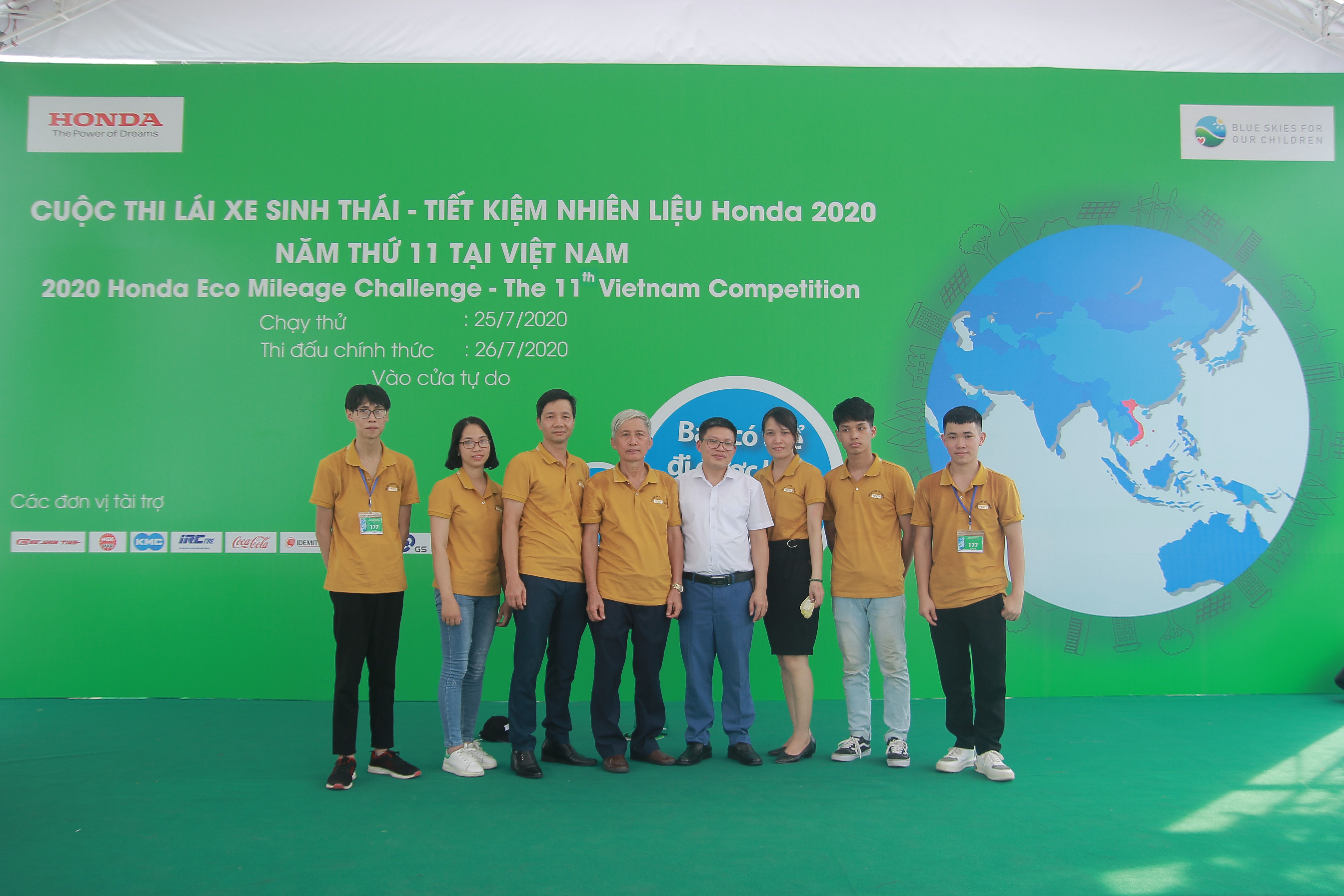 Sinh viên trường Đại học Công nghiệp Quảng Ninh tham gia cuộc thi Lái xe sinh thái - Tiết kiệm nhiên liệu