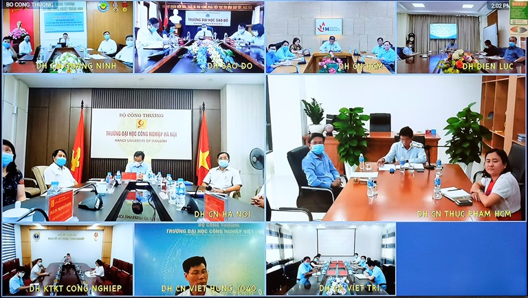 Bộ trưởng Nguyễn Hồng Diên chủ trì buổi làm việc trực tuyến cùng 9 trường đại học thuộc Bộ