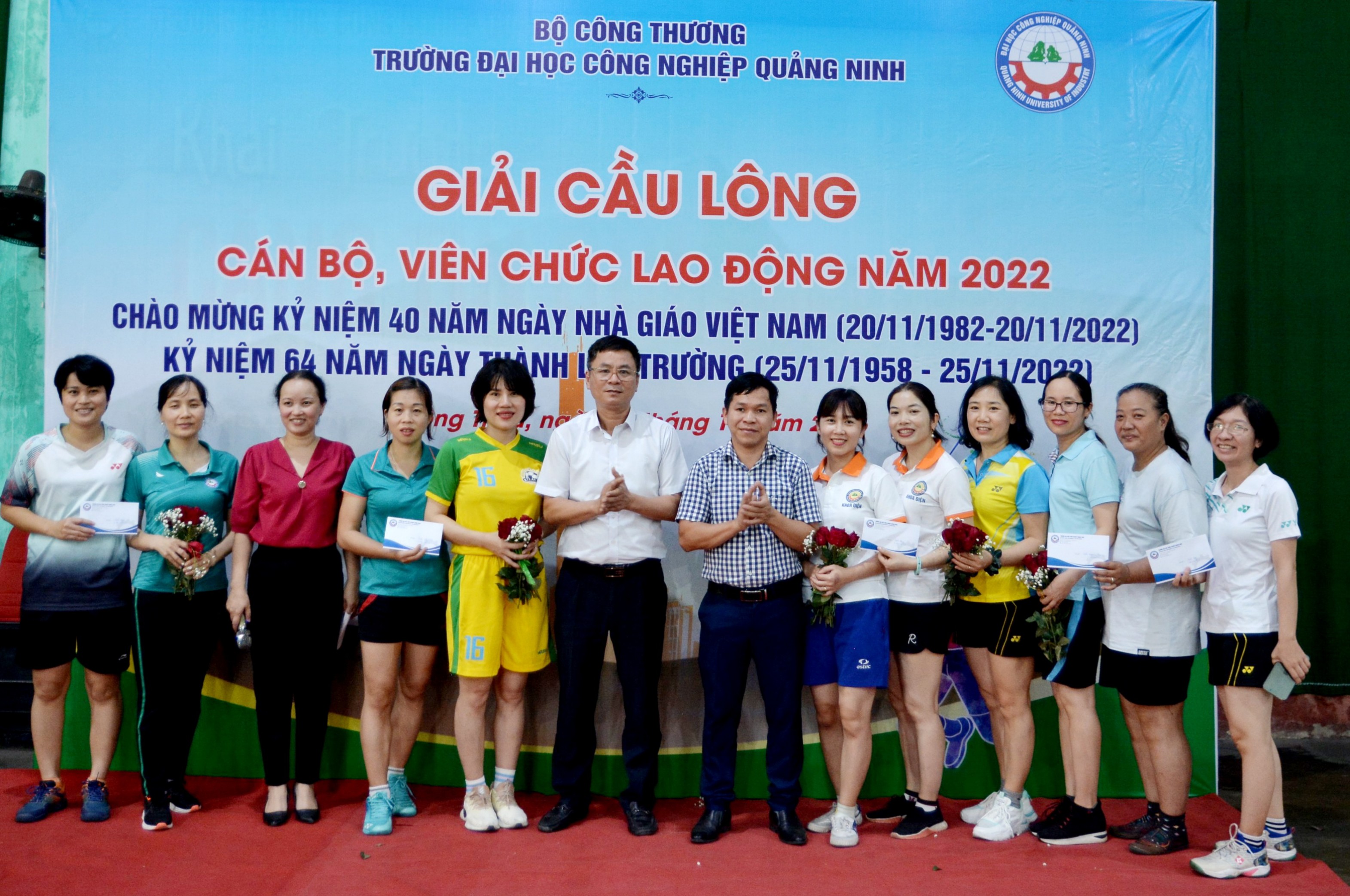 Công đoàn Trường Đại học Công nghiệp Quảng Ninh tổ chức thành công giải cầu công cán bộ, viên chức lao động năm 2022