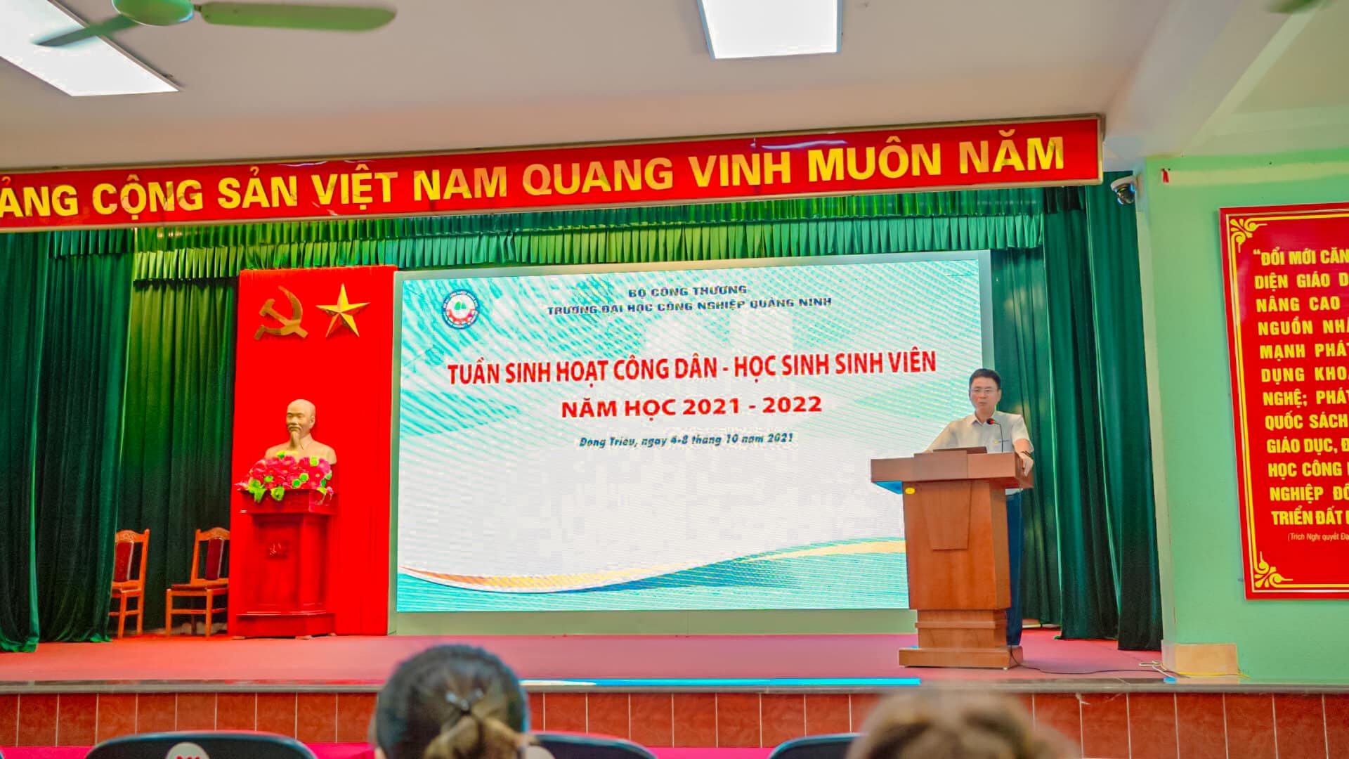 Tuần sinh hoạt công dân  - Học sinh sinh viên năm học 2021 – 2022