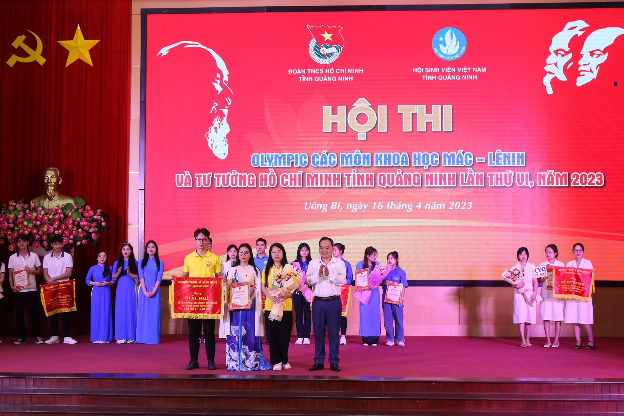 Vũ Hoàng Vân - Gương sáng sinh viên Trường Đại học Công nghiệp Quảng Ninh