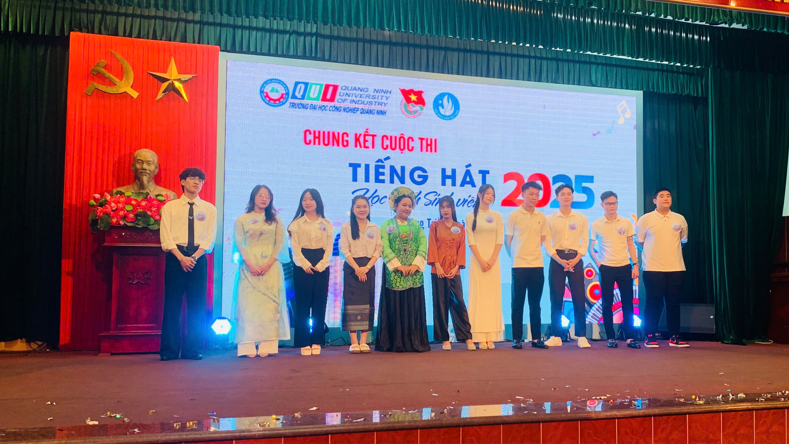 Chung kết Cuộc thi Thiếng Hát Học sinh sinh viên năm học 2024 - 2025