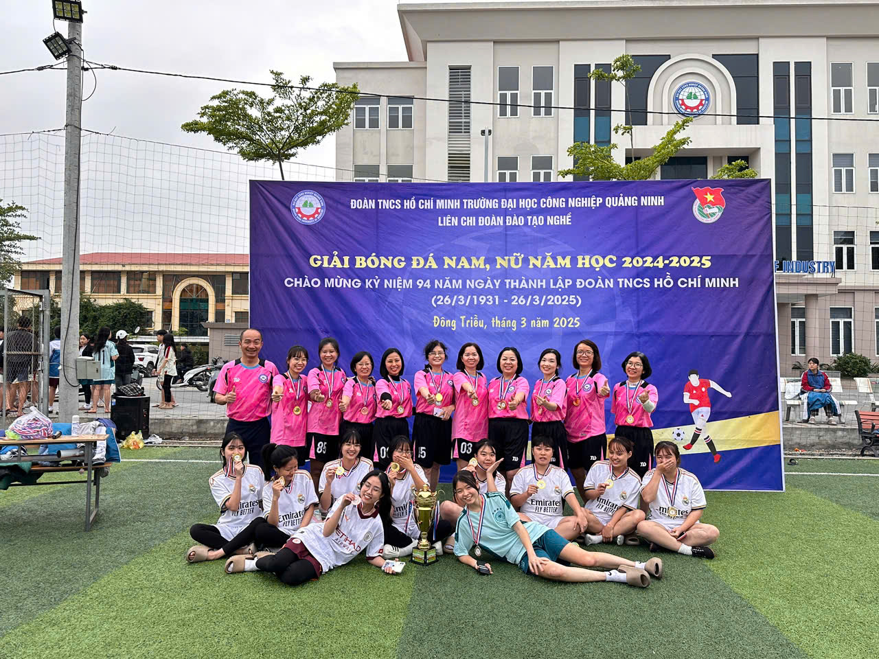 Liên chi đoàn Đào tạo nghề tổ chức thành công giải bóng đá nam, nữ năm học 2024-2025