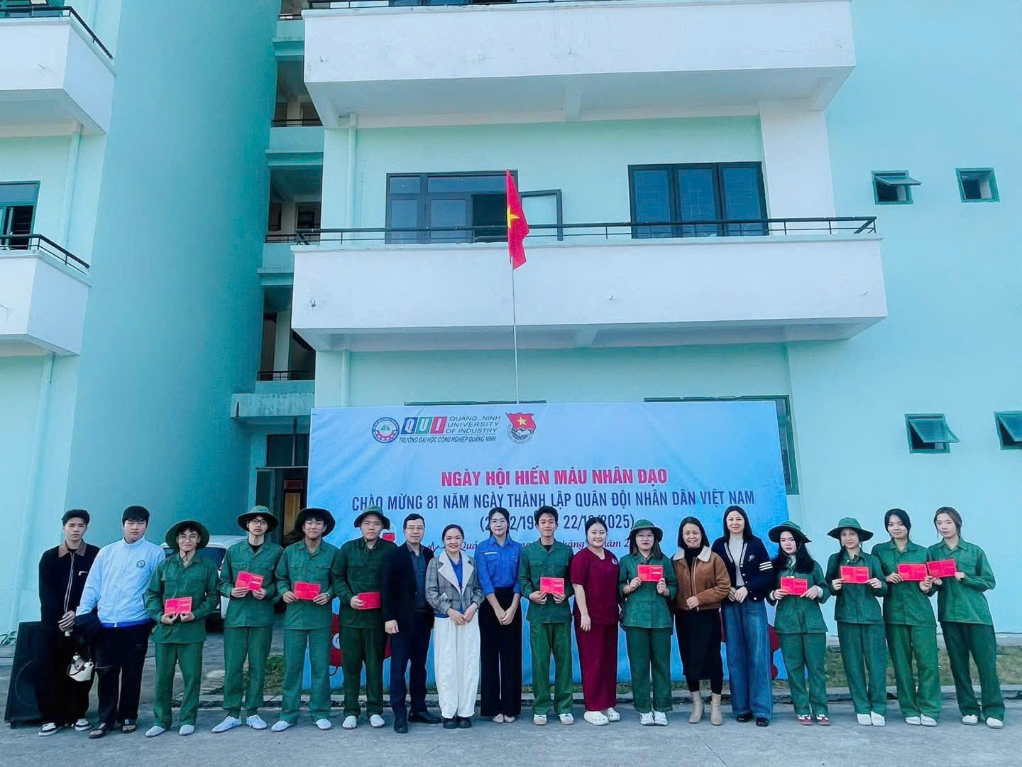 z7339694824083 0d42030bf9dd9d1afdd1df926ef1cb04