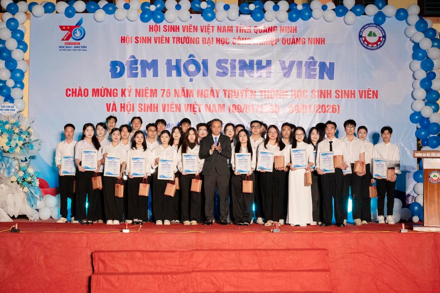 Tưng bừng Đêm Hội sinh viên