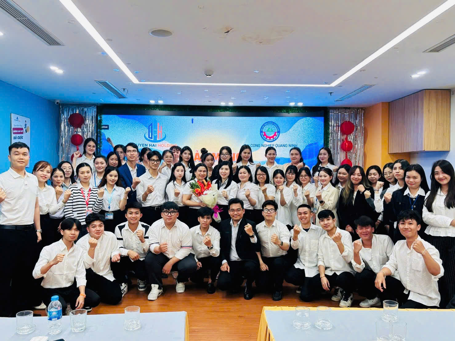 Sinh viên khoa Kinh tế khởi động hành trình trải nghiệm thực tế tại doanh nghiệp