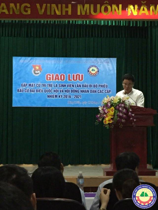 Giao lưu, gặp mặt với cử tri trẻ lần đầu tham gia bầu cử tại trường Đại học Công nghiệp Quảng Ninh