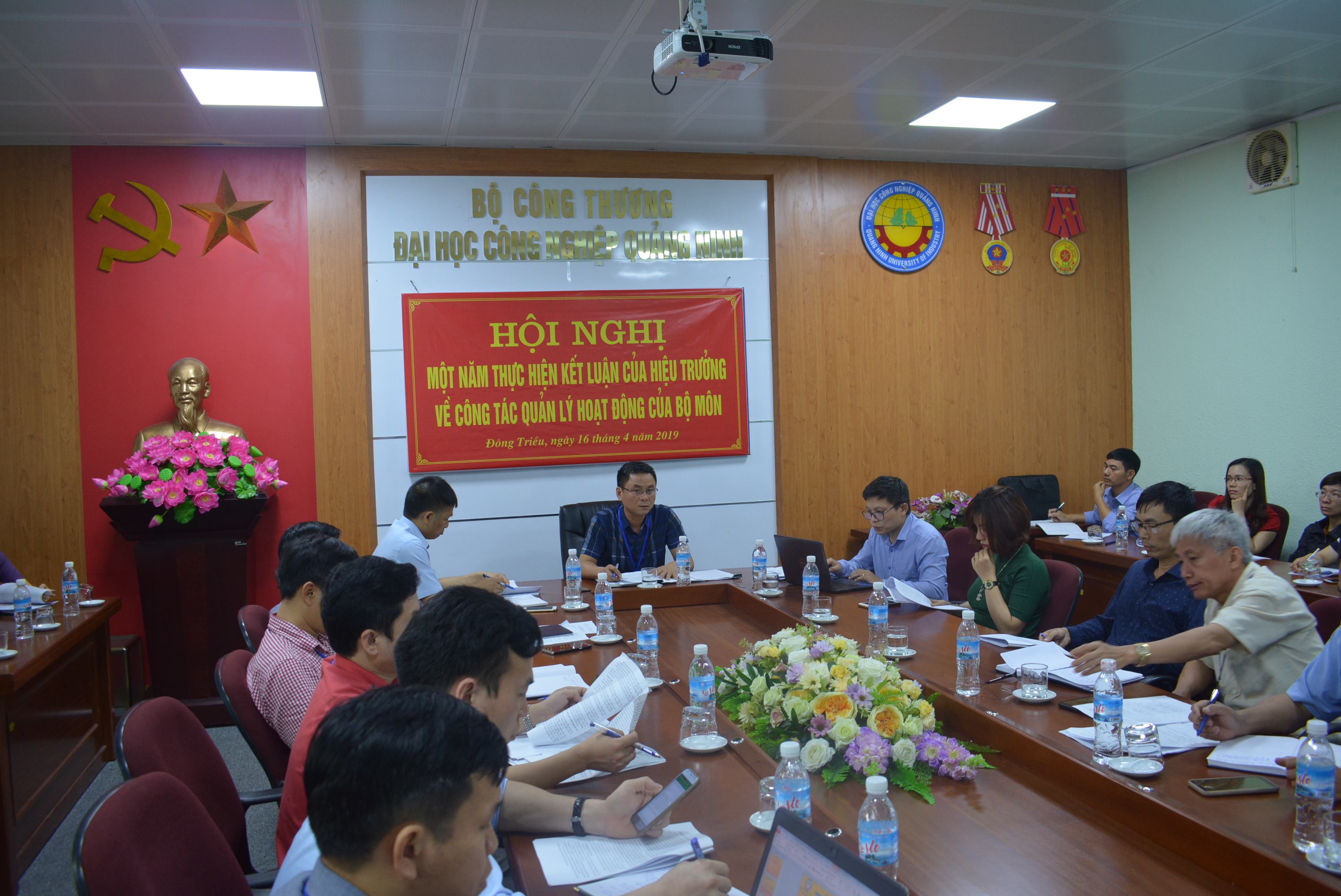 Trường ĐH Công nghiệp Quảng Ninh tổ chức Hội nghị tổng kết một năm  thực hiện kết luận của Hiệu trưởng về công tác quản lý hoạt động của Bộ môn
