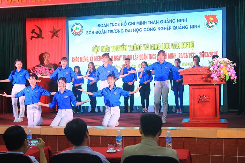 Vai trò của hoạt động Đoàn – Hội trong việc nâng cao vốn xã hội đối với sinh viên trường Đại học Công nghiệp Quảng Ninh