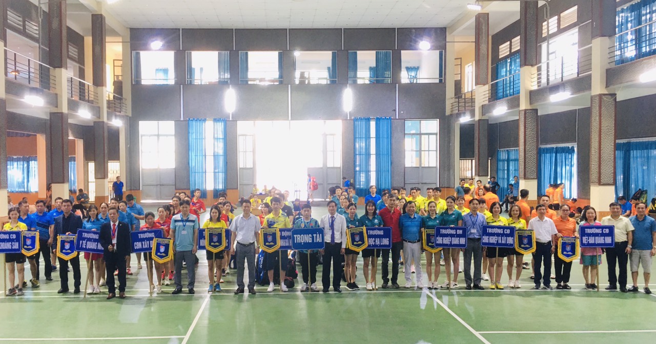 Trường Đại học Công nghiệp Quảng Ninh tham gia Hội thao truyền thồng lần thứ XXIII - năm 2023