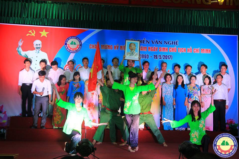 Hội diễn văn nghệ chào mừng kỷ niệm 127 năm ngày sinh Chủ tịch Hồ Chí Minh