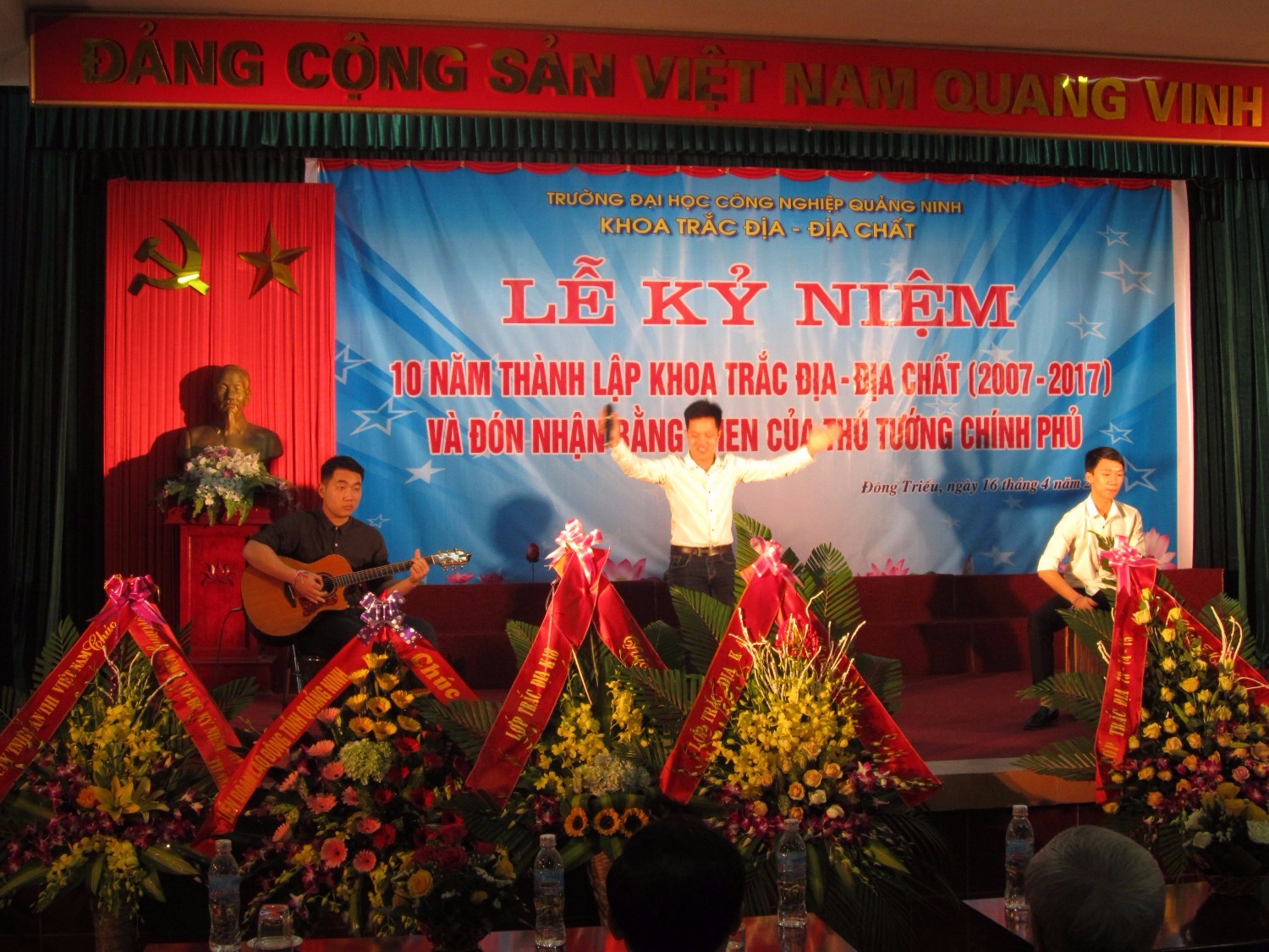 Lễ kỷ niệm 10 năm thành lập khoa Trắc Địa - Địa Chất