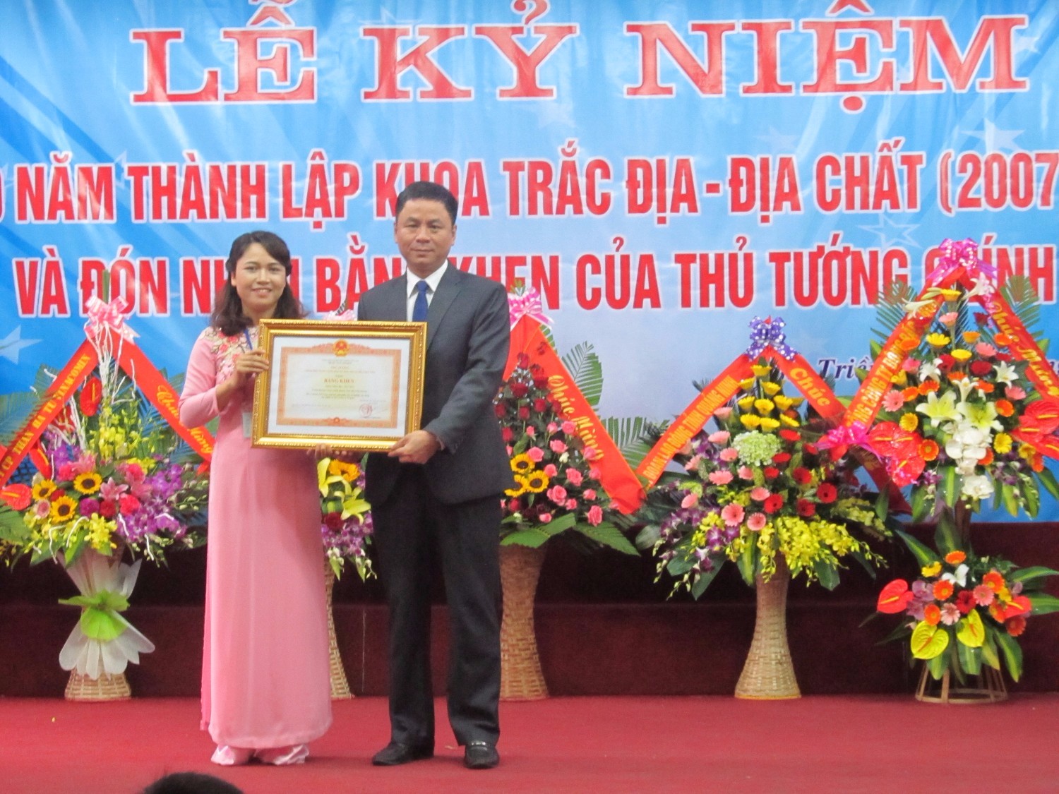 Lễ kỷ niệm 10 năm thành lập khoa Trắc Địa - Địa Chất