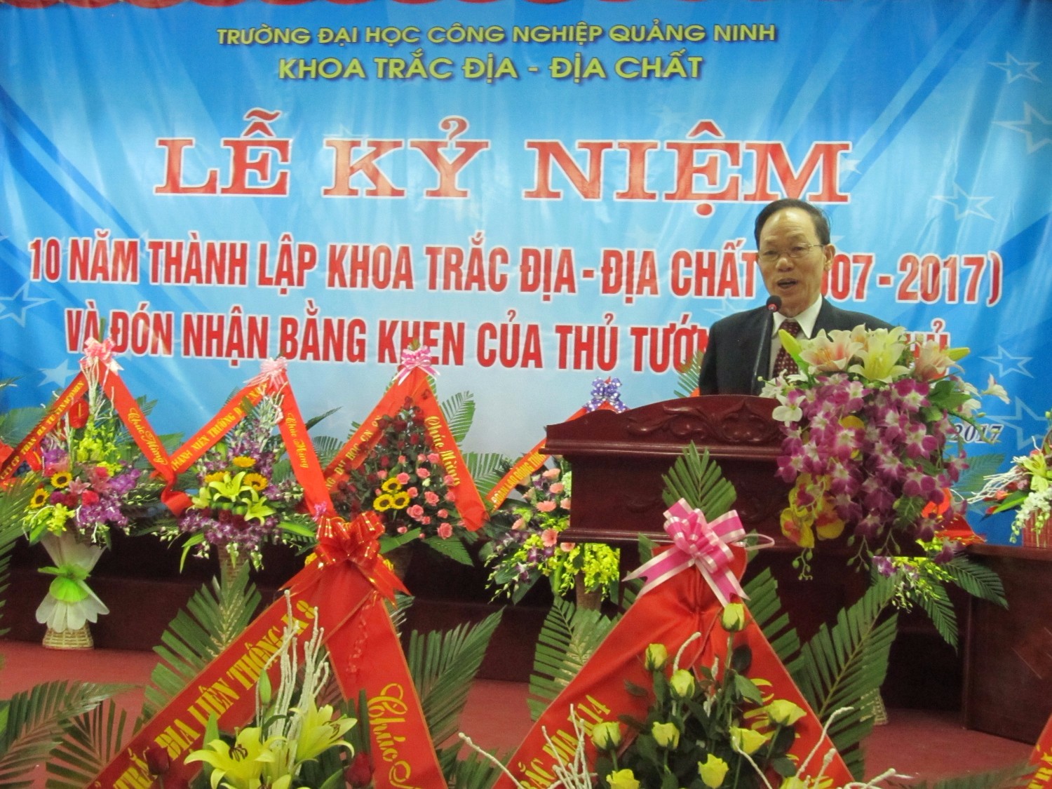 Lễ kỷ niệm 10 năm thành lập khoa Trắc Địa - Địa Chất