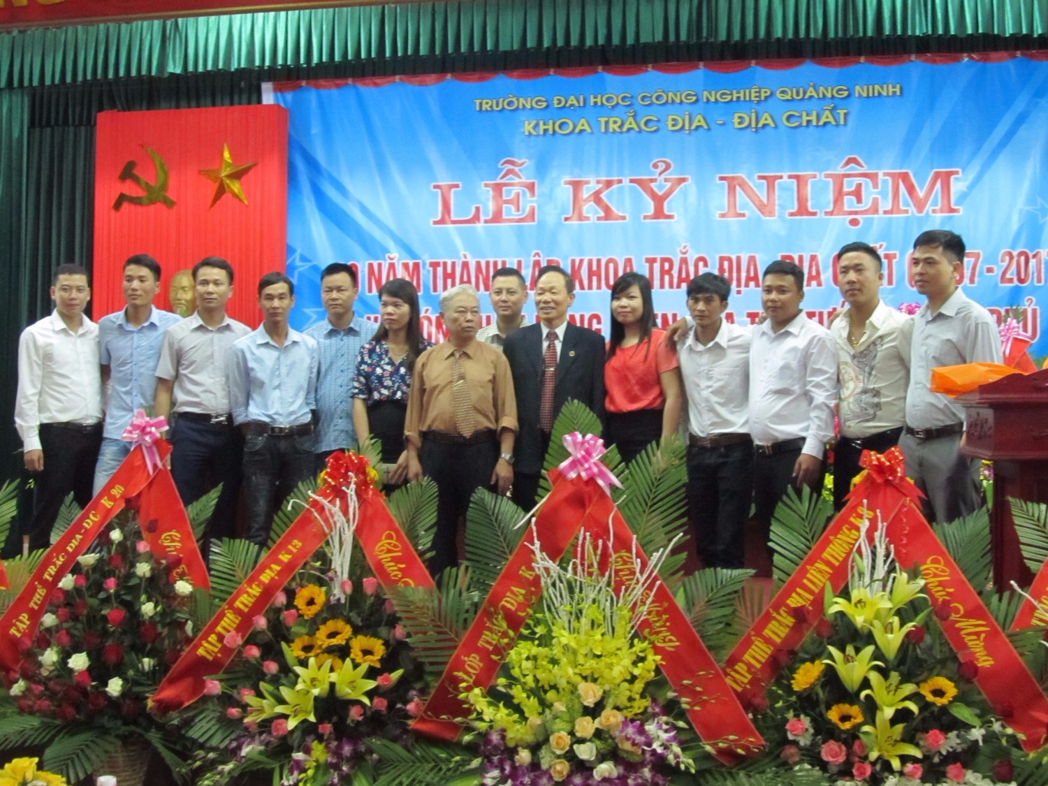Lễ kỷ niệm 10 năm thành lập khoa Trắc Địa - Địa Chất