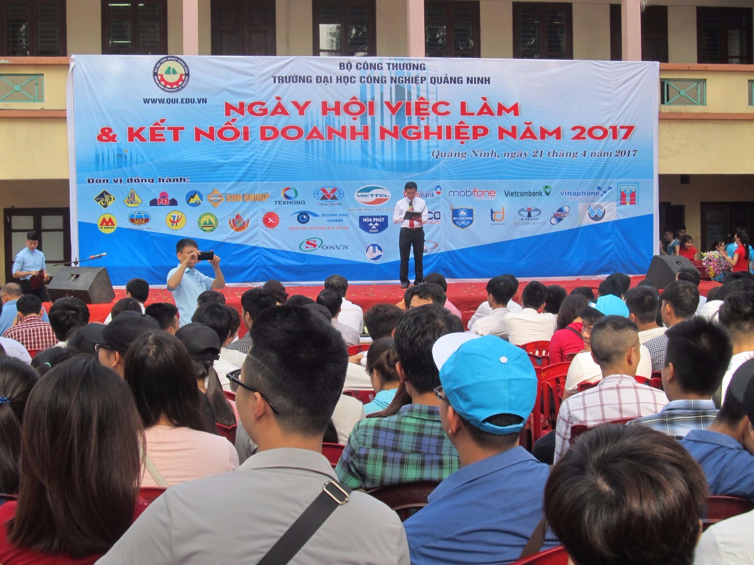 Ngày hội việc làm và kết nối Doanh Nghiệp 2017
