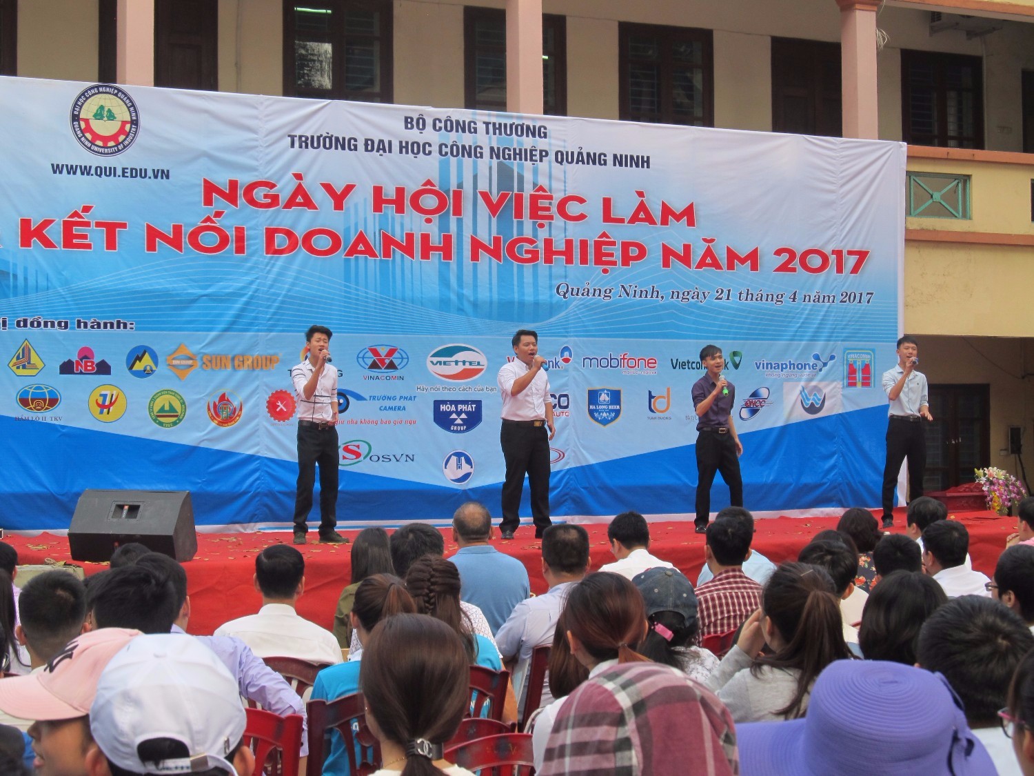 Ngày hội việc làm và kết nối Doanh Nghiệp 2017
