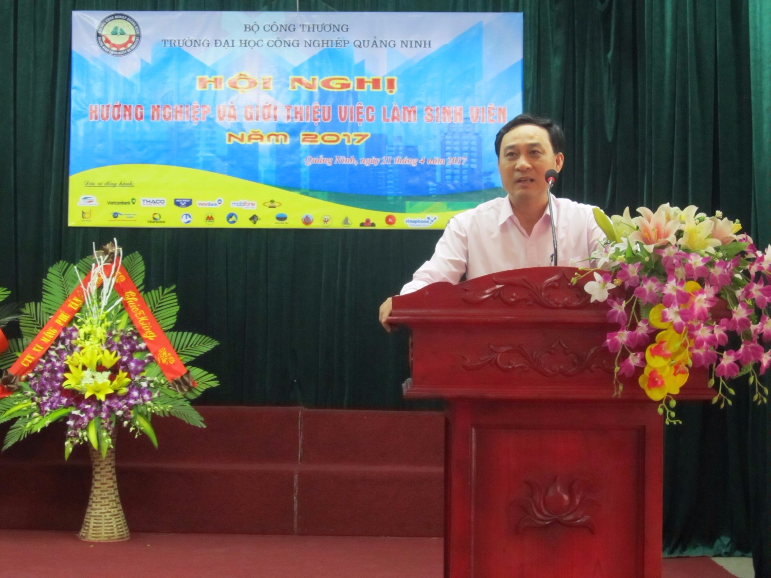 Ngày hội việc làm và kết nối Doanh Nghiệp 2017