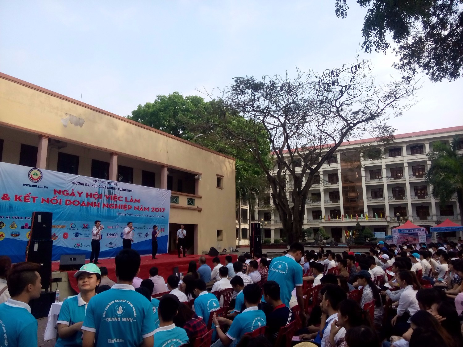 Ngày hội việc làm và kết nối Doanh Nghiệp 2017