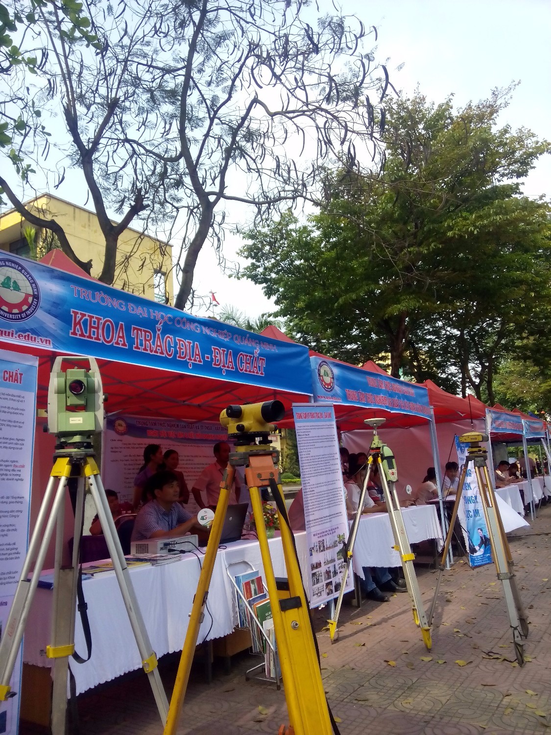 Ngày hội việc làm và kết nối Doanh Nghiệp 2017
