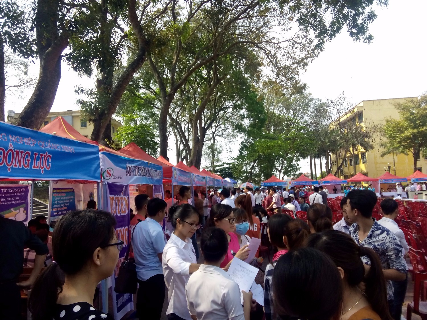 Ngày hội việc làm và kết nối Doanh Nghiệp 2017
