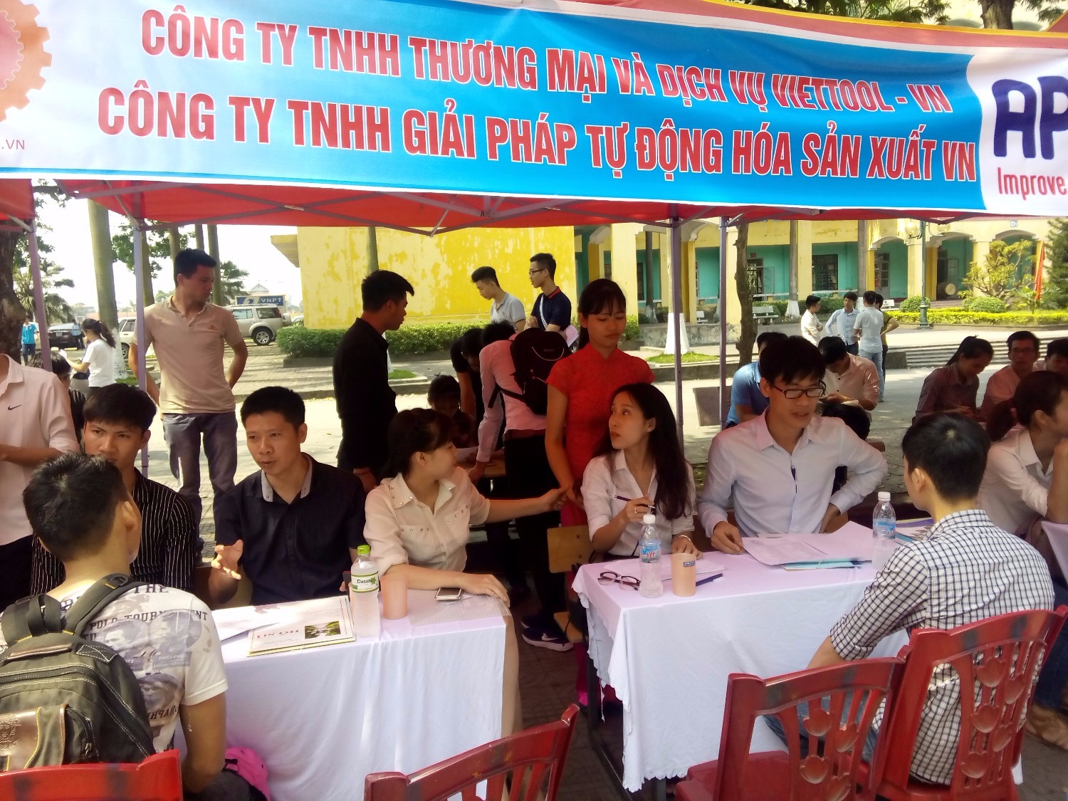 Ngày hội việc làm và kết nối Doanh Nghiệp 2017