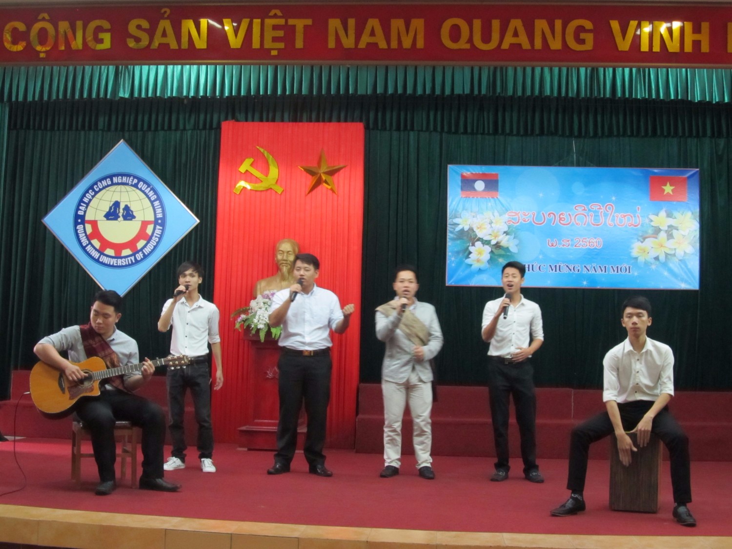 Tết cổ truyền dân tộc DCND LÀO 2017