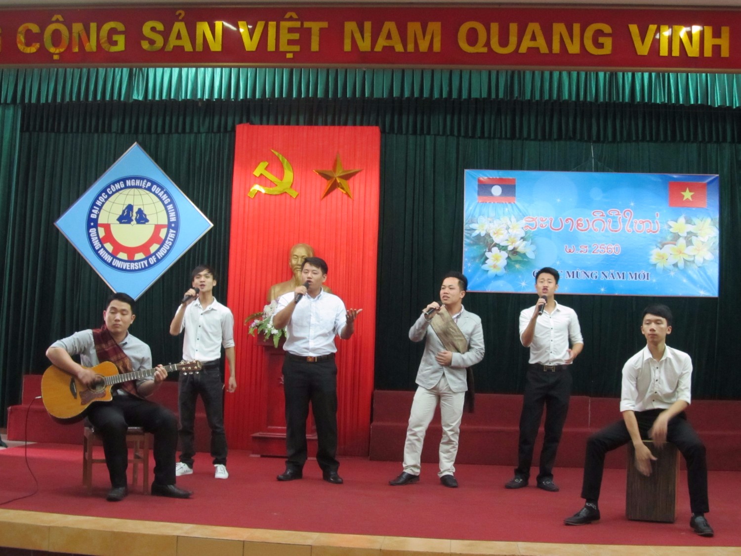 Tết cổ truyền dân tộc DCND LÀO 2017