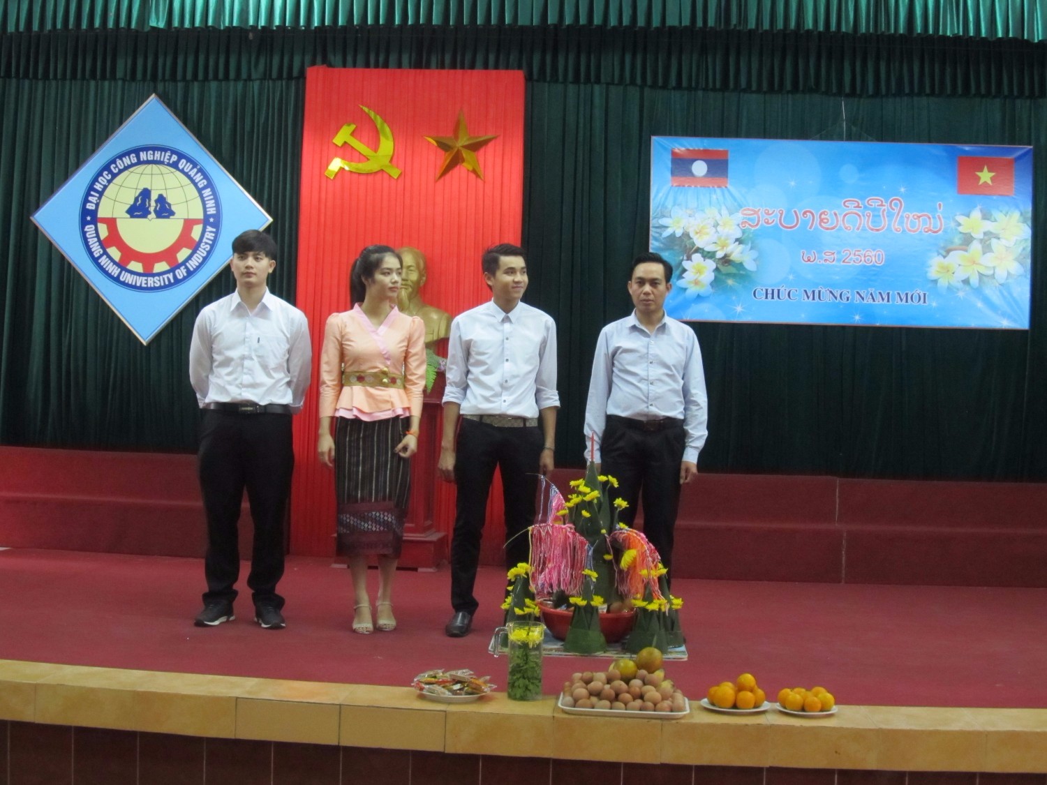 Tết cổ truyền dân tộc DCND LÀO 2017
