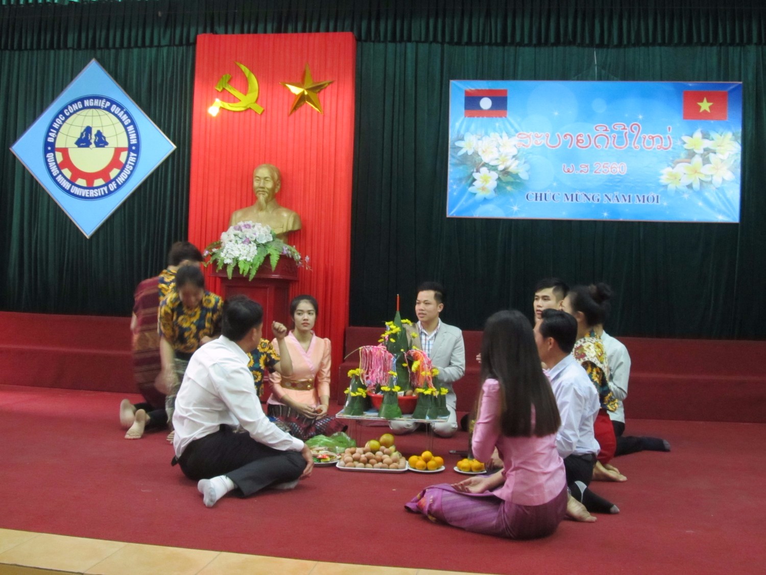 Tết cổ truyền dân tộc DCND LÀO 2017