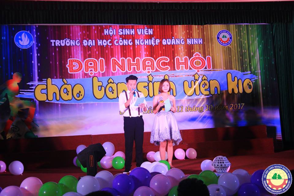 Nhạc hội chào sinh viên khóa mới K10