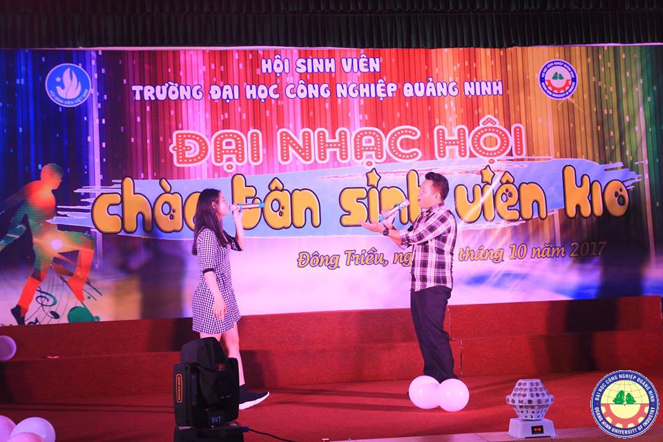 Nhạc hội chào sinh viên khóa mới K10