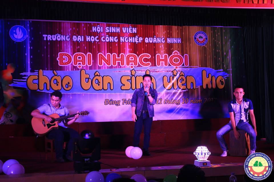 Nhạc hội chào sinh viên khóa mới K10