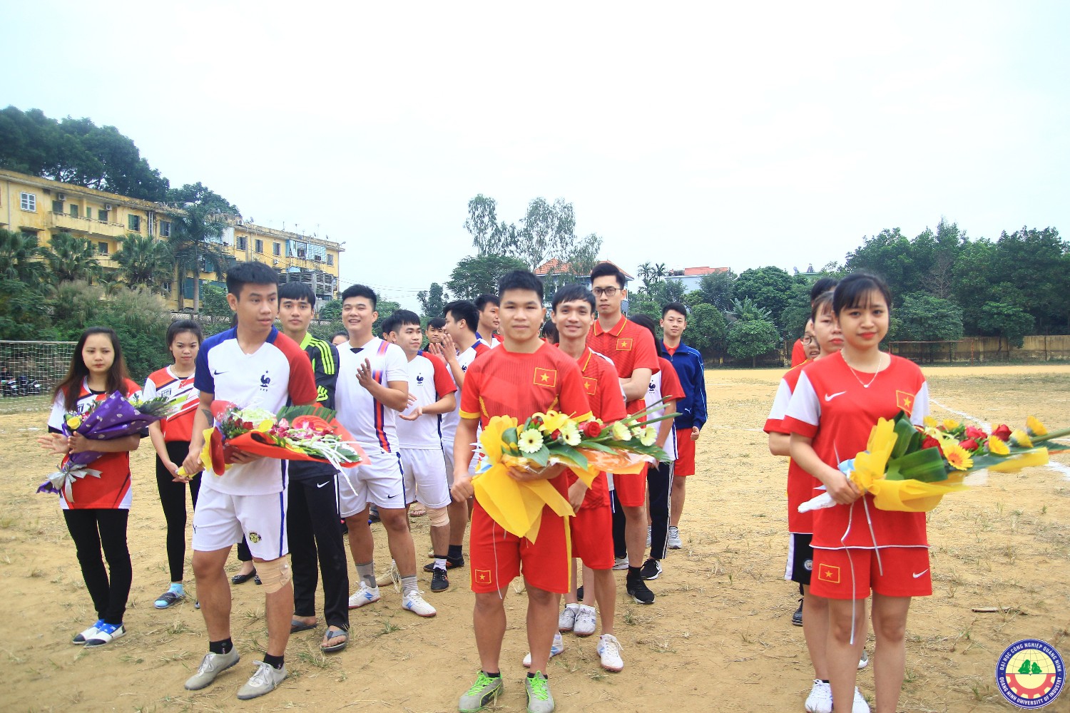 Giải bóng đá các câu lạc bộ hội sinh viên năm 2017