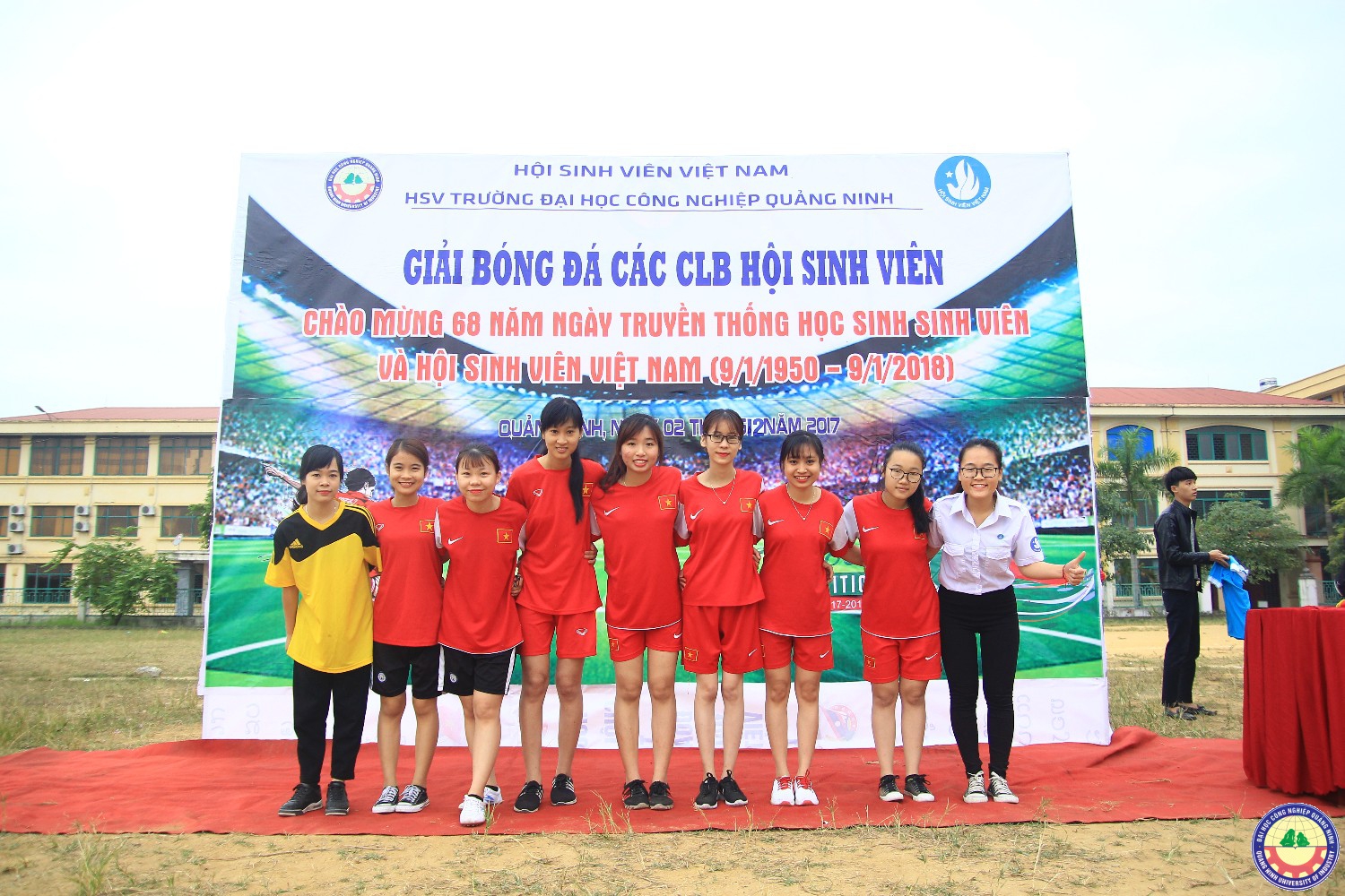 Giải bóng đá các câu lạc bộ hội sinh viên năm 2017