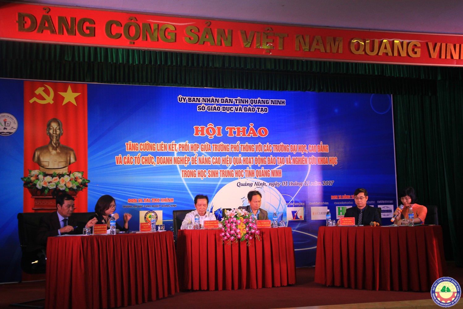 Hội thảo liên kết gữa các trường THPT vs các trường đạ học cao đẳng và các tổ chức doanh nghệp nâng cao hiệu quả đào tạo và nghiên cứu khoa học công nghệ