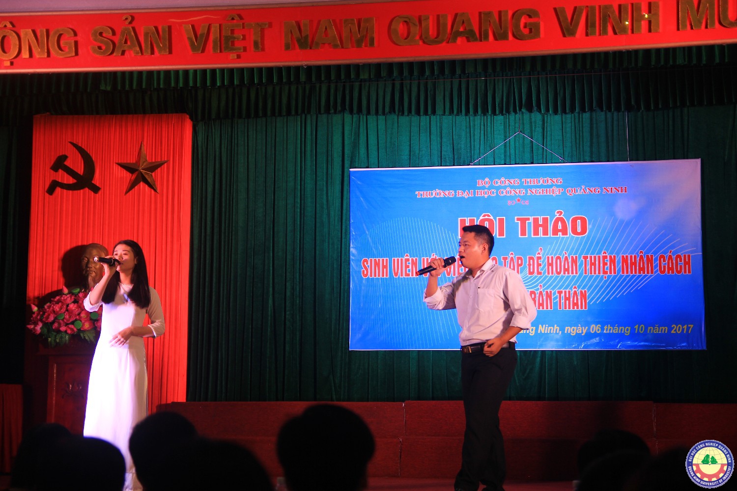 Hội thảo Sinh viên với việc học tập để hoàn thiện nhân cách phát triển bản thân