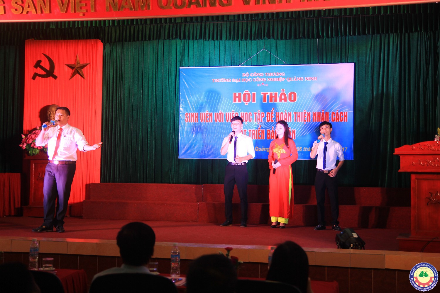 Hội thảo Sinh viên với việc học tập để hoàn thiện nhân cách phát triển bản thân