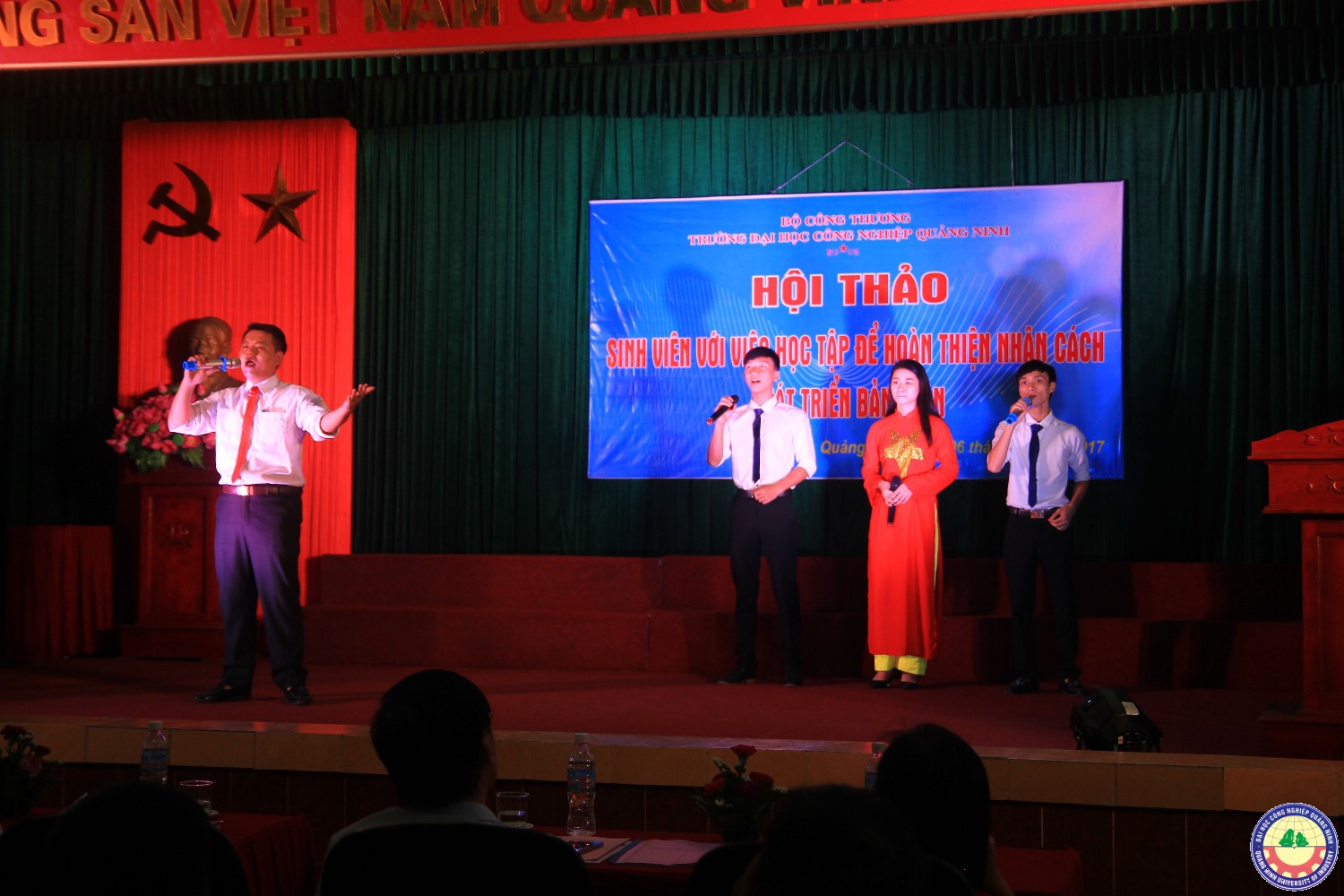 Hội thảo Sinh viên với việc học tập để hoàn thiện nhân cách phát triển bản thân
