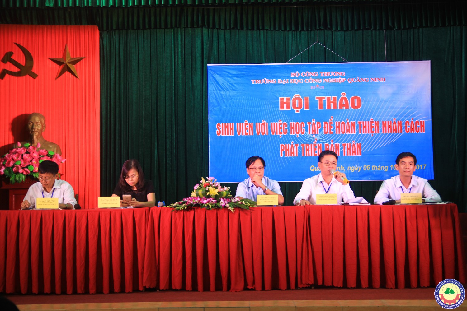 Hội thảo Sinh viên với việc học tập để hoàn thiện nhân cách phát triển bản thân