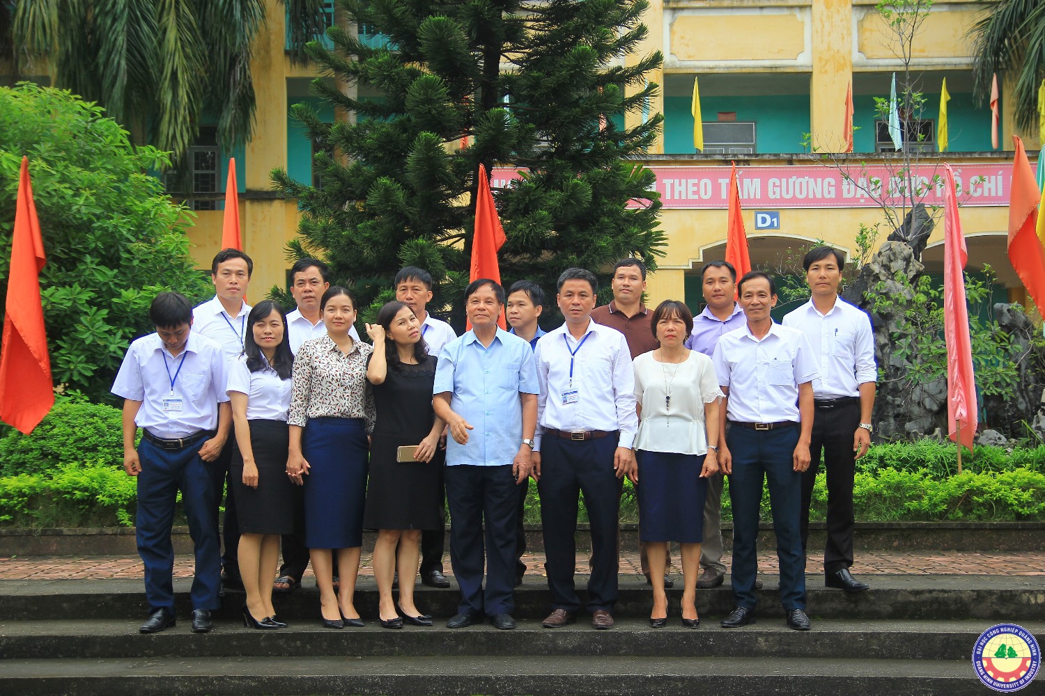 Hội thảo Sinh viên với việc học tập để hoàn thiện nhân cách phát triển bản thân