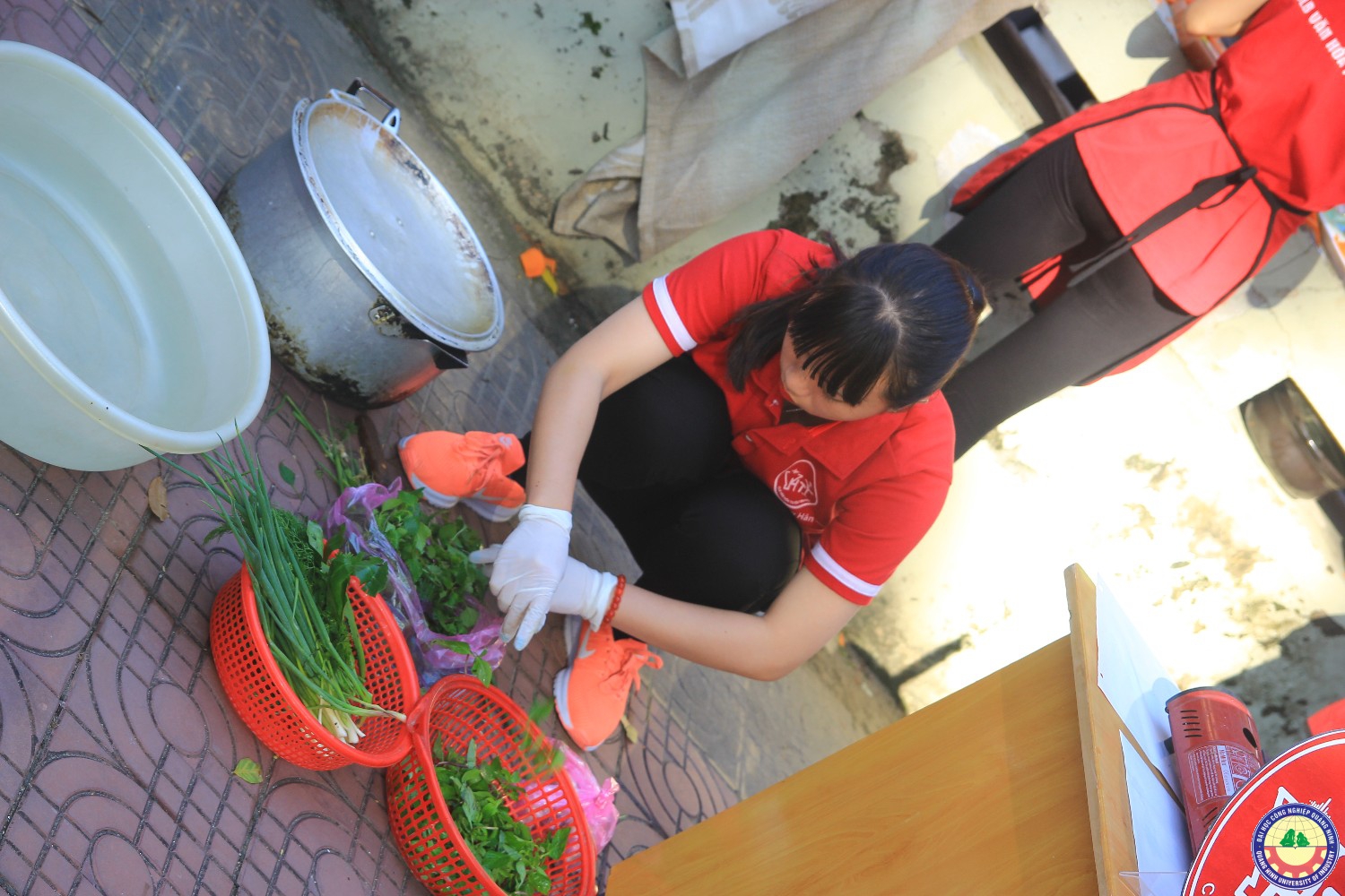 Hội thi nấu ăn chào mừng ngày 20/10 hội sinh viên trường