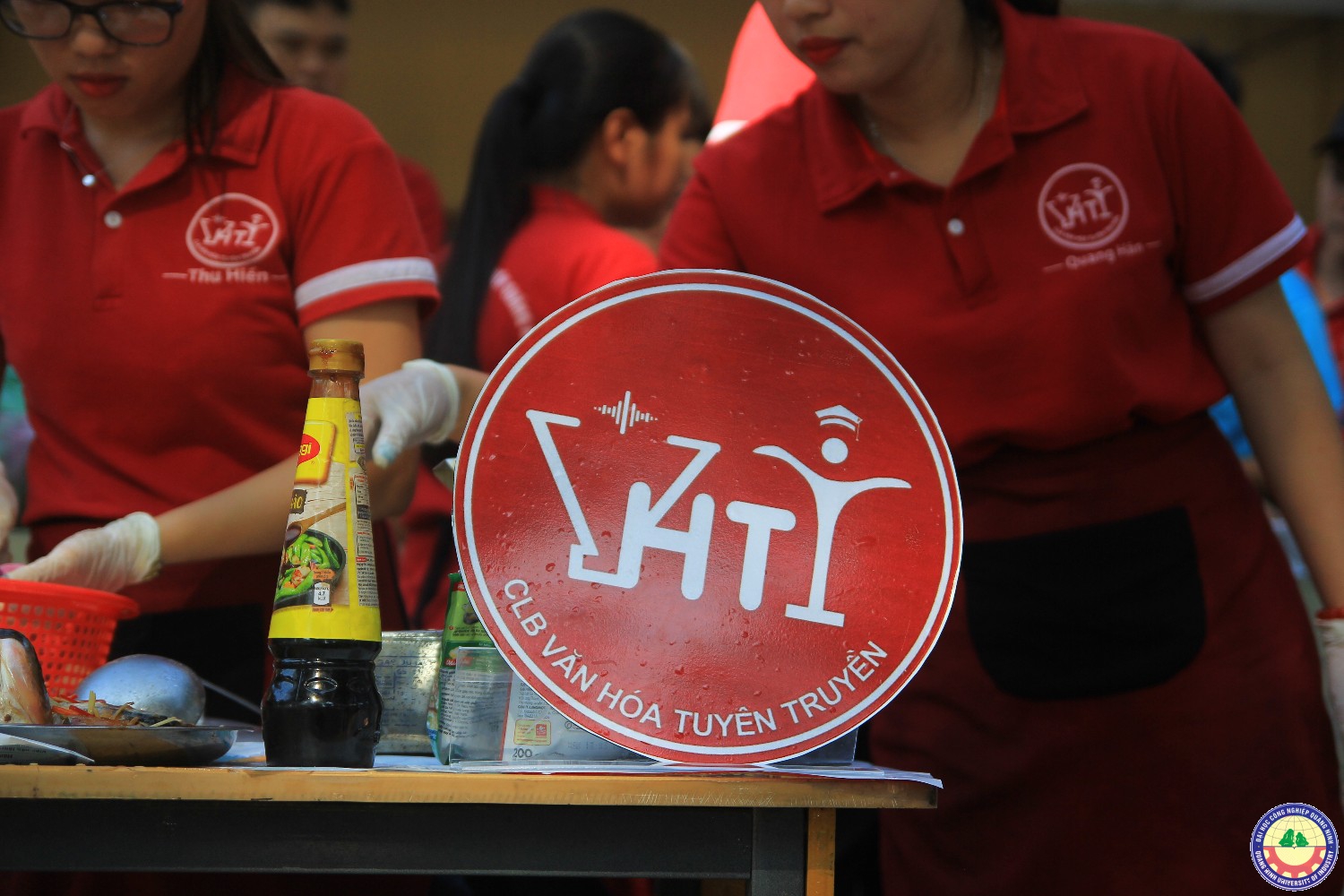 Hội thi nấu ăn chào mừng ngày 20/10 hội sinh viên trường