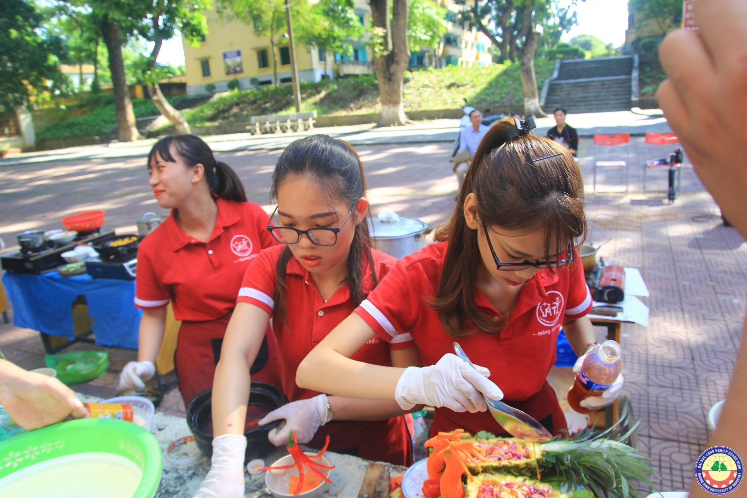 Hội thi nấu ăn chào mừng ngày 20/10 hội sinh viên trường