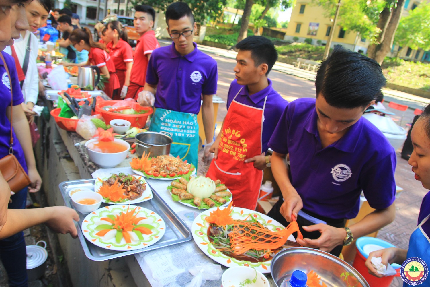 Hội thi nấu ăn chào mừng ngày 20/10 hội sinh viên trường