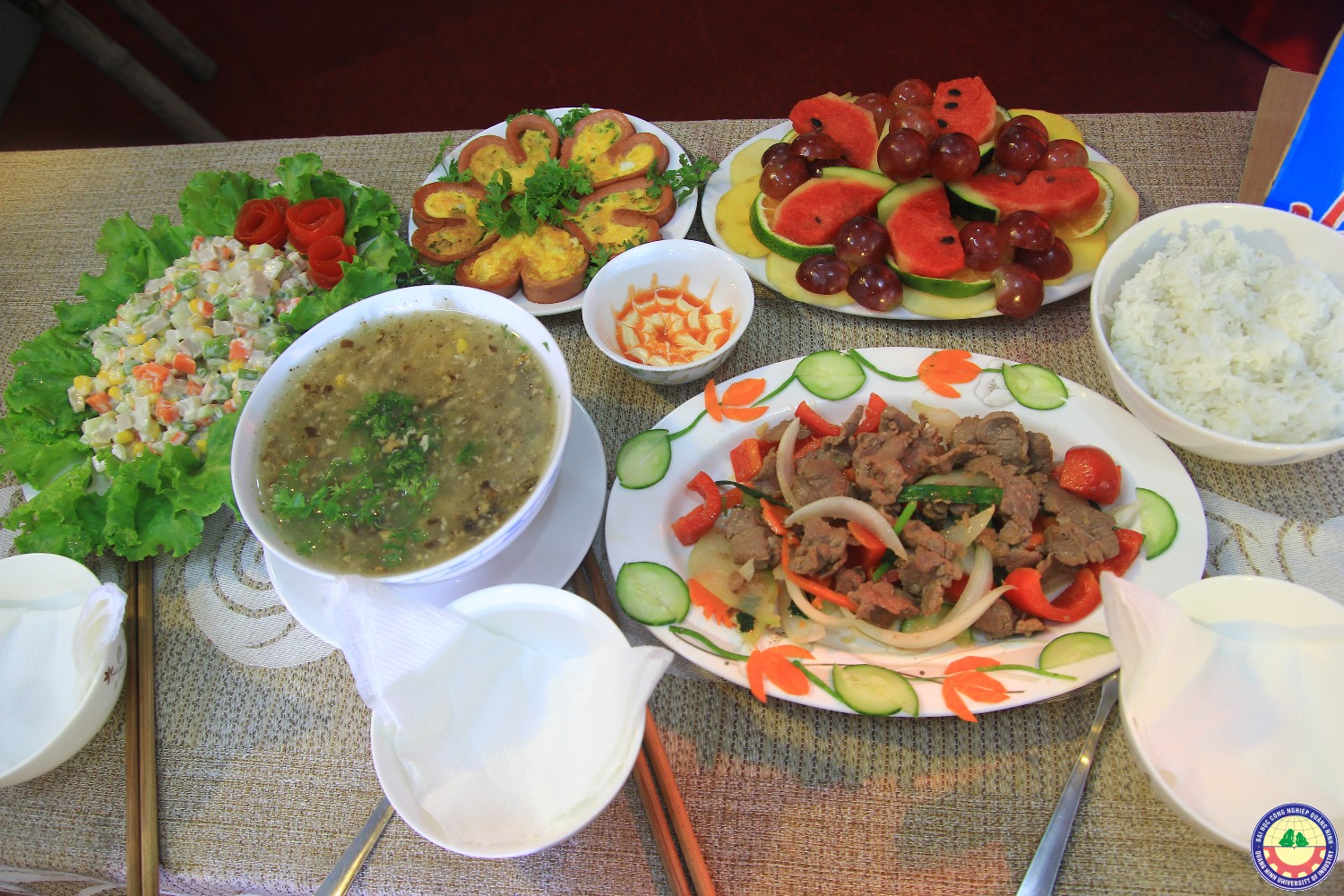Hội thi nấu ăn chào mừng ngày 20/10 hội sinh viên trường