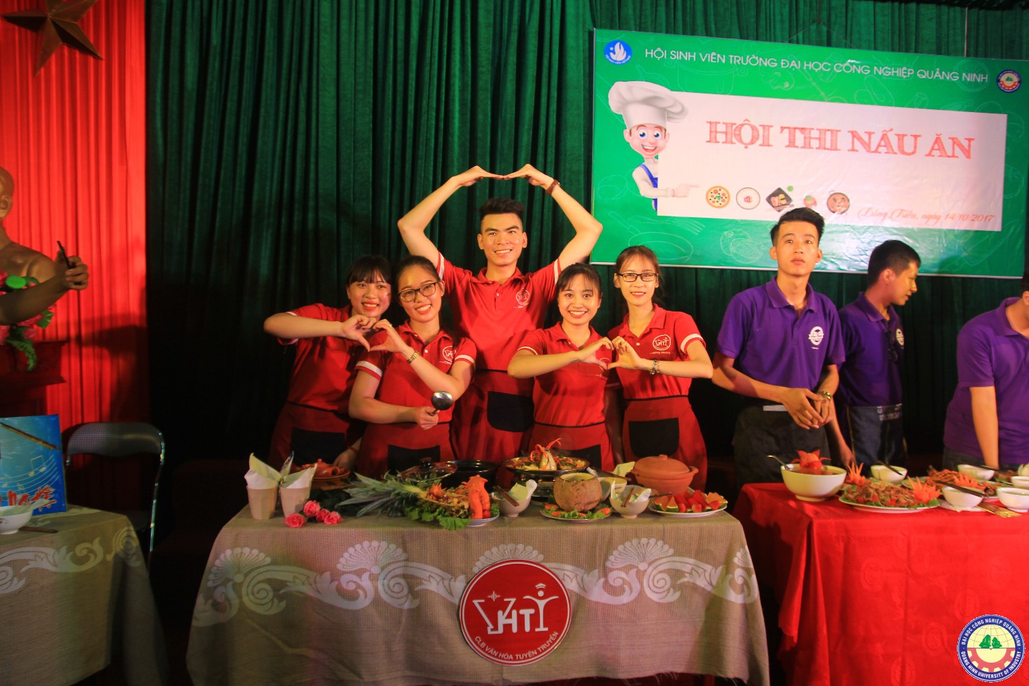 Hội thi nấu ăn chào mừng ngày 20/10 hội sinh viên trường