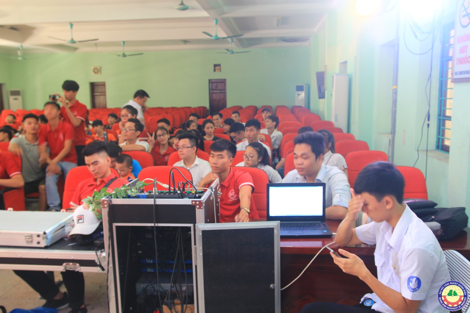 Hội thi nấu ăn chào mừng ngày 20/10 hội sinh viên trường