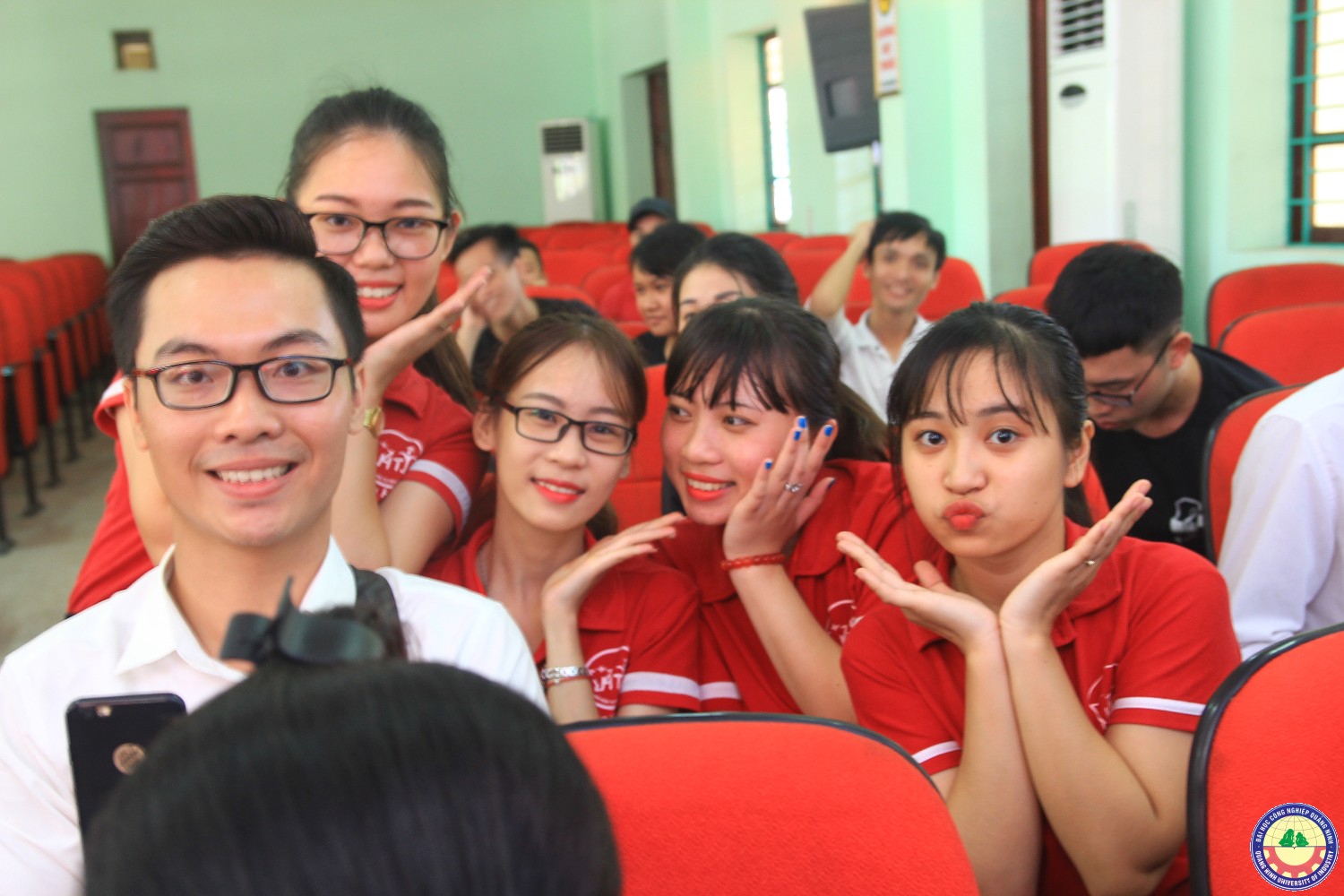 Hội thi nấu ăn chào mừng ngày 20/10 hội sinh viên trường